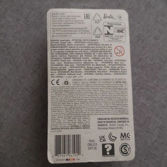 Barbie Chelsea toy wearing short set & pink sneakers Mattel doll ages 3+… - Picture 4 of 6